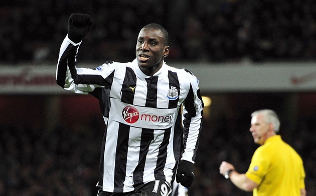 Từ Demba Ba đến Kenedy: 10 cầu thủ từng khoác áo Chelsea và Newcastle