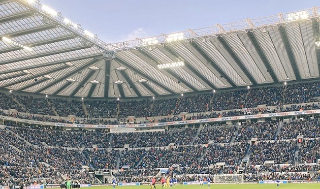 Ảnh bài viết Khán giả có thể bị cấm hét hò khi trở lại sân vận động