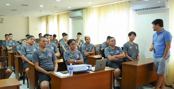 Chia tay 21 cái tên, Sài Gòn FC đón 12 tân binh chuẩn bị cho V-League 2021