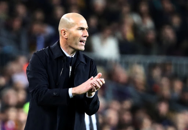 Ảnh bài viết Vắng Ramos, Zidane vẫn tìm ra "siêu bí kíp" cho hàng phòng ngự