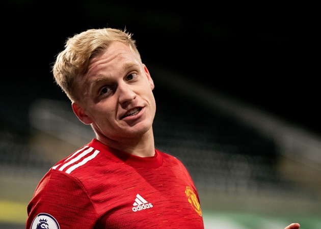 Ảnh bài viết Ông lớn Serie A để mắt, Van de Beek vẫn một lòng 'mơ' về CLB này