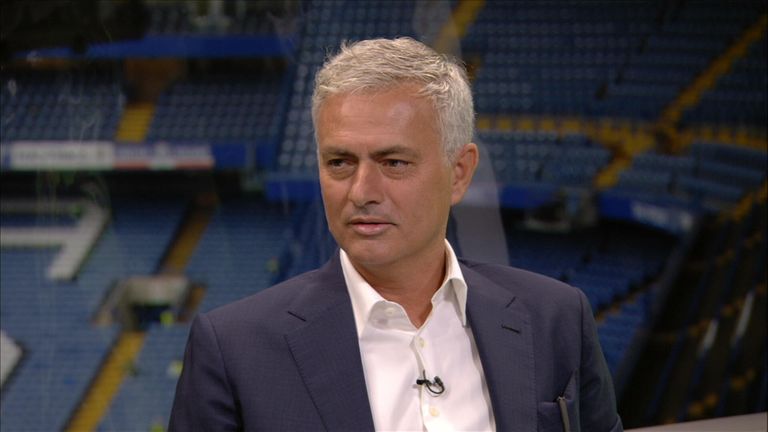 Mourinho từng nhận xét gì về Mason Mount và Tammy Abraham?