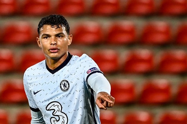 Trước đại chiến, Thiago Silva được ngợi khen hết mực
