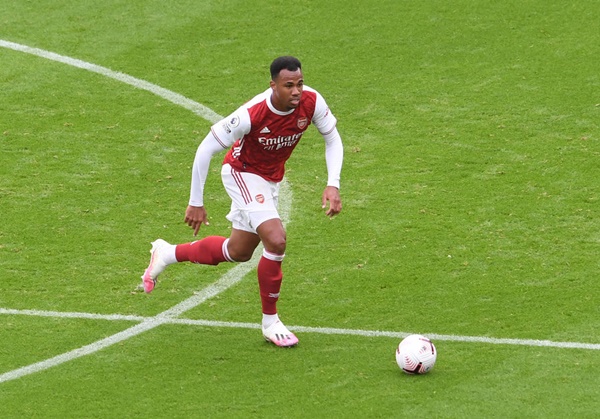 Arsenal thất thủ, CĐV kêu gọi ký hợp đồng trọn đời với ngôi sao 22 tuổi