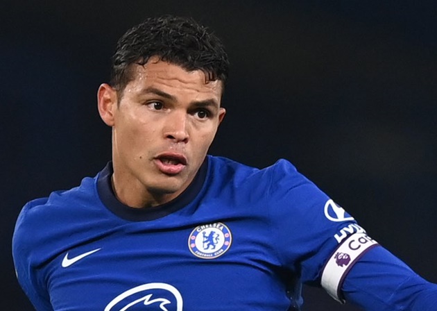 Bất phân thắng bại, Mourinho nói lời thật lòng về Thiago Silva và Chelsea