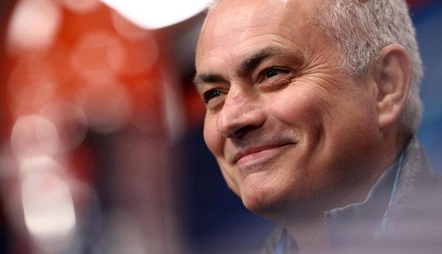 2 tuần liên tiếp lọt vào ĐHTB, "trò cưng" của Mourinho gây sửng sốt