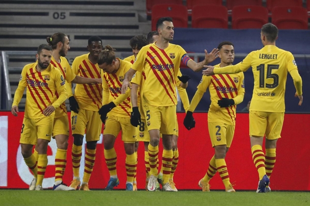 5 CLB đang bất bại ở Champions League: Cú sốc ở bảng F