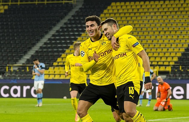 Hòa nhẹ nhàng, Dortmund chính thức đi tiếp tại Champions League