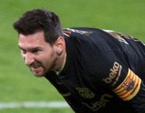 Sau tất cả, Lewandowski nói luôn 1 câu về Messi