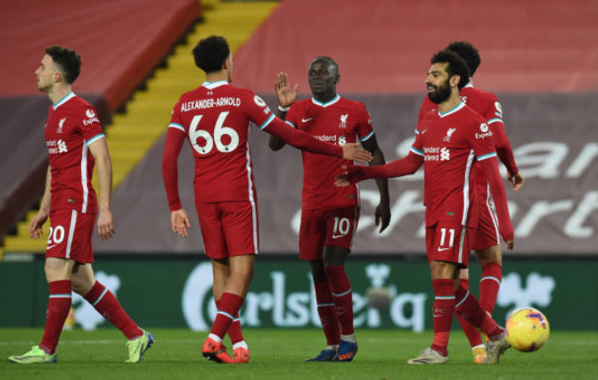 Hủy diệt Wolves, Liverpool tiếp tục bám đuổi Tottenham ở đỉnh BXH