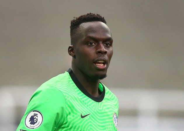 Mendy tỏa sáng ở Chelsea, Neuer nói luôn 1 câu 