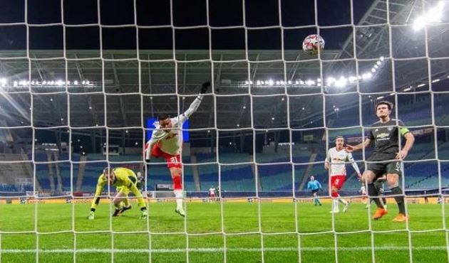 Ảnh bài viết Paul Scholes chỉ trích De Gea: "Đó là tội ác"