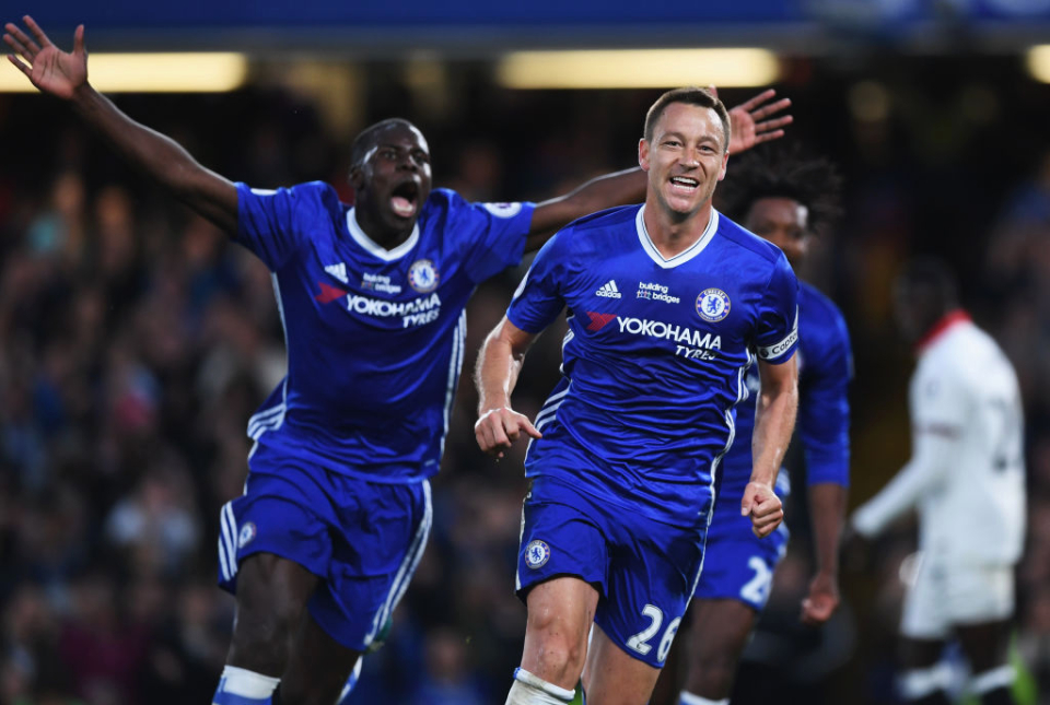 Sao Chelsea được ví như Marcel Desailly và John Terry