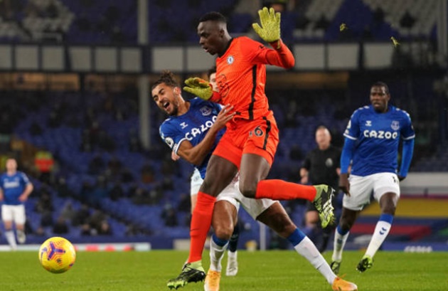 Mendy mắc sai lầm tai hại, Chelsea đen đủi bại trận tại Goodison Park