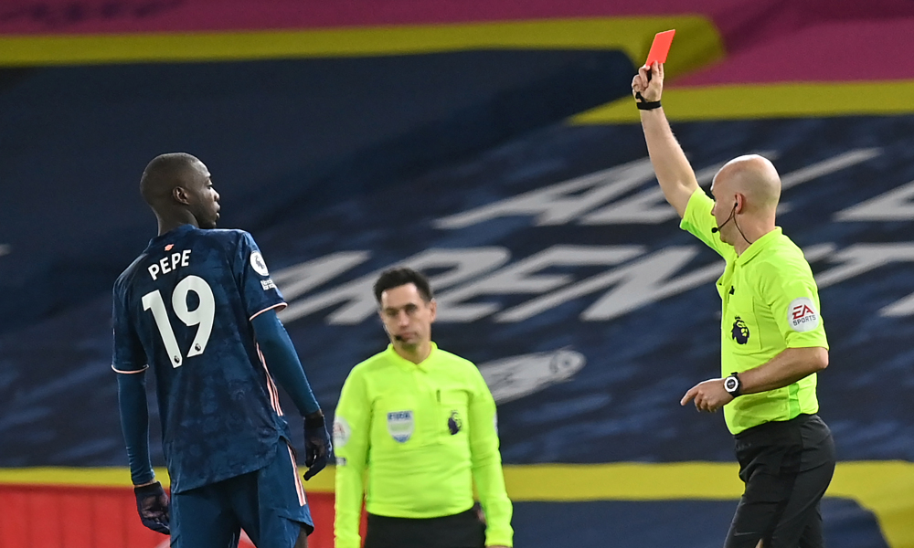Fan Arsenal đòi bán Pepe, đưa "cơn lốc đường biên" về thế chỗ