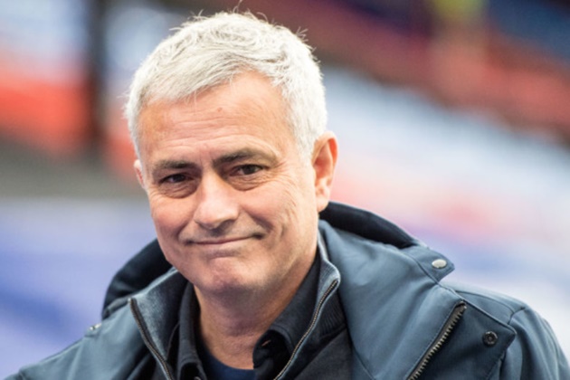 Tottenham làm trùm Premier League, Ibrahimovic nói lời thật lòng về Mourinho
