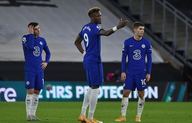 Scholes khen 'Lampard mới', chỉ rõ một vấn đề của Chelsea