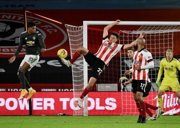 Đội hình tiêu biểu vòng 13 EPL: Rashford và 'nỗi ân hận' của Arsenal