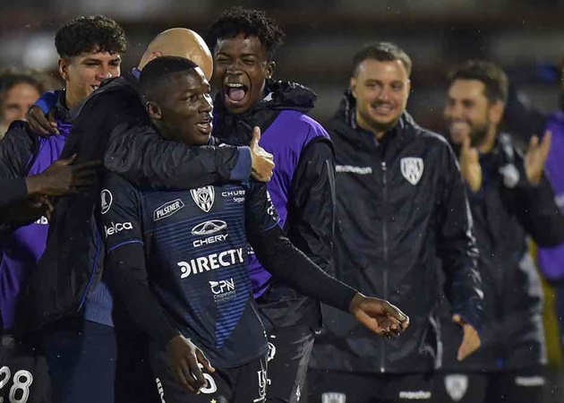 'Tất tần tật' về Moises Caicedo - 'máy quét' mới nổi khiến châu Âu điêu đứng