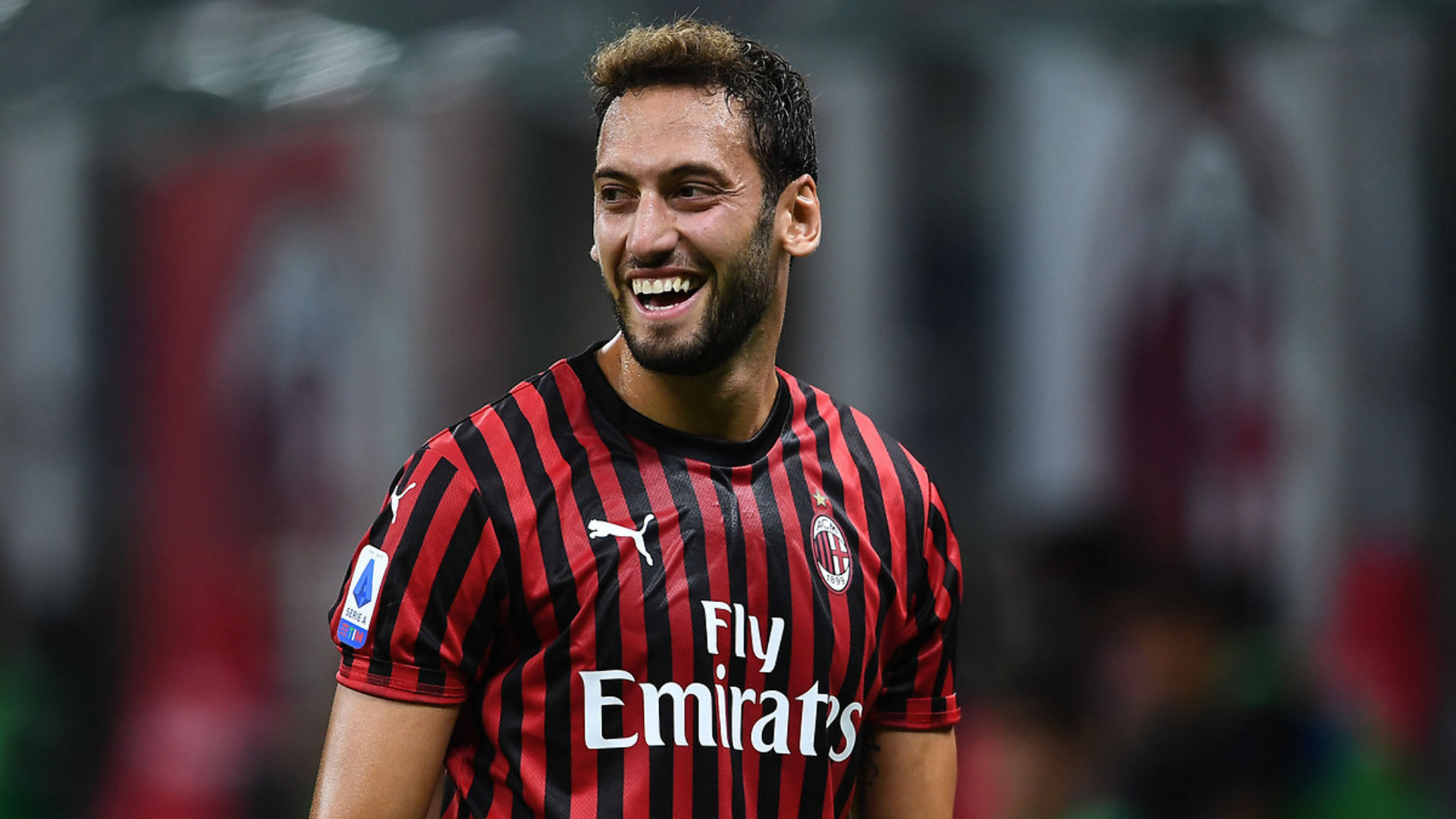 Trequartista sẵn sàng gia hạn với AC Milan