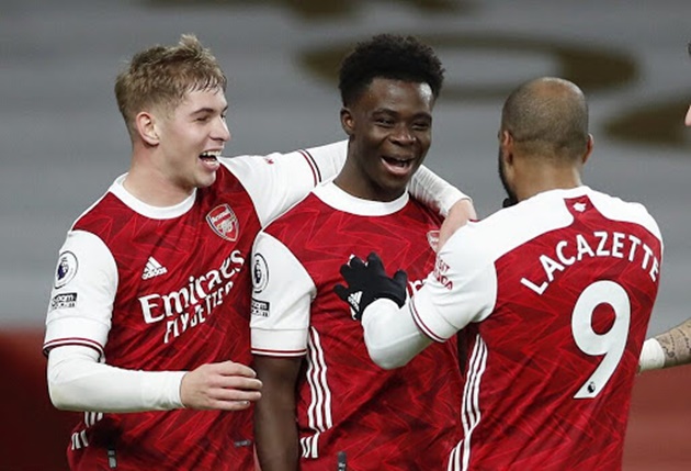 Ảnh bài viết Arsenal thắng Chelsea, Neville chỉ ra cầu thủ xuất sắc nhất