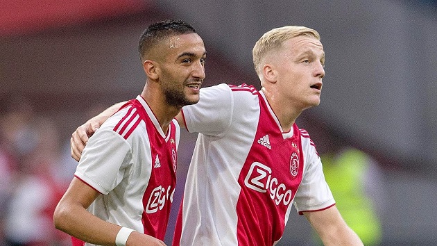 'Sự xuất sắc của Ziyech giúp Van de Beek được chuyển đến M.U'