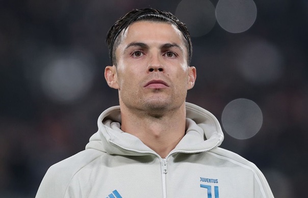 Ronaldo đăng đàn, phá vỡ im lặng về tương lai