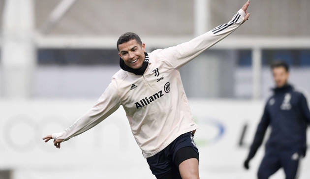 Ronaldo bị "dìm hàng" trước trận đấu đầu tiên trong năm 2021