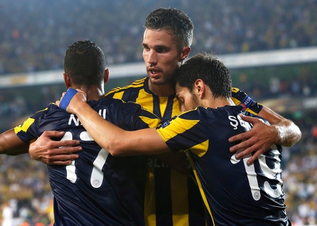 Từ Persie đến Drogba: 10 'sao bự' EPL đã thi đấu ra sao tại Super Lig?