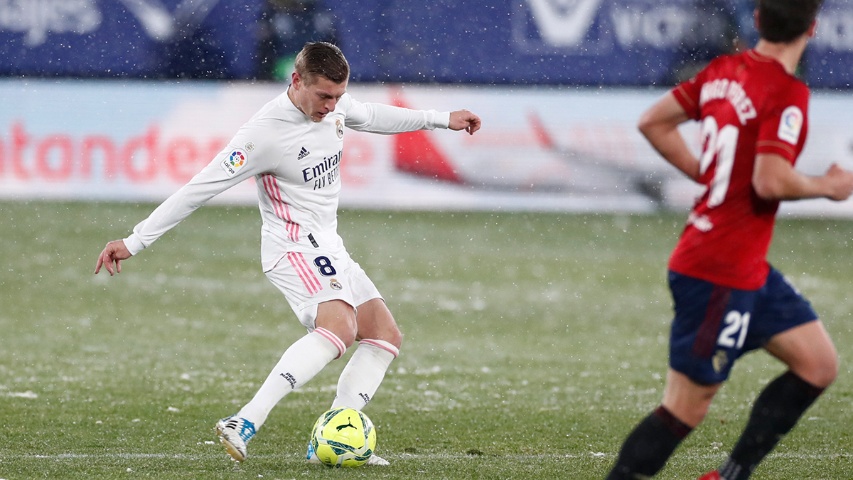 Real bị cầm hòa trong cơn bão tuyết, Zidane nổi đóa