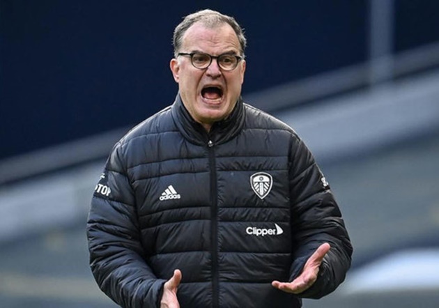 Bầm dập bị loại khỏi FA Cup, Bielsa thừa nhận 1 sự thật