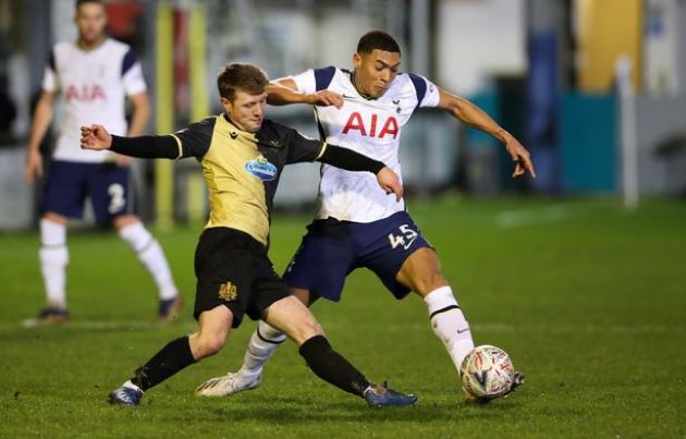 Hành động đẳng cấp, Tottenham và Mourinho khiến Marine nể phục dù thảm bại