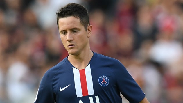 Ander Herrera so sánh Pochettino với một HLV ở Premier League