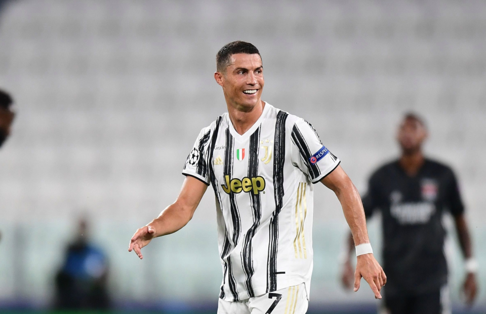 Top 10 cầu thủ đắt nhất năm 2010: CR7 dưới 1 người, Fernando Torres đứng cuối