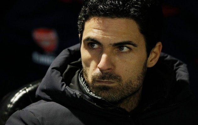 XONG! Mikel Arteta xác nhận tương lai Mustafi và Sokratis: 1 đi, 1 ở