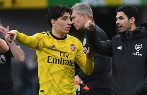 Ảnh bài viết Hòa thất vọng, Arteta và Bellerin đồng loạt nhớ 1 sao Arsenal