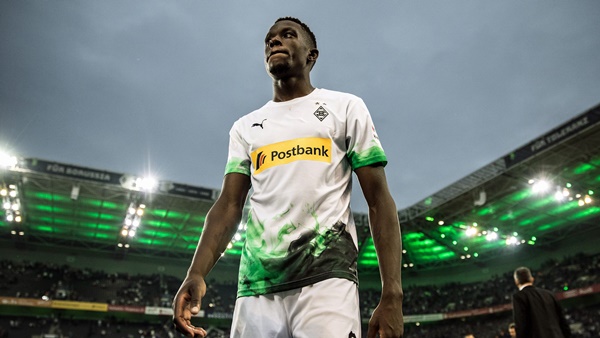 5 mục tiêu M.U có thể chiêu mộ làm đối tác cho Bruno Fernandes