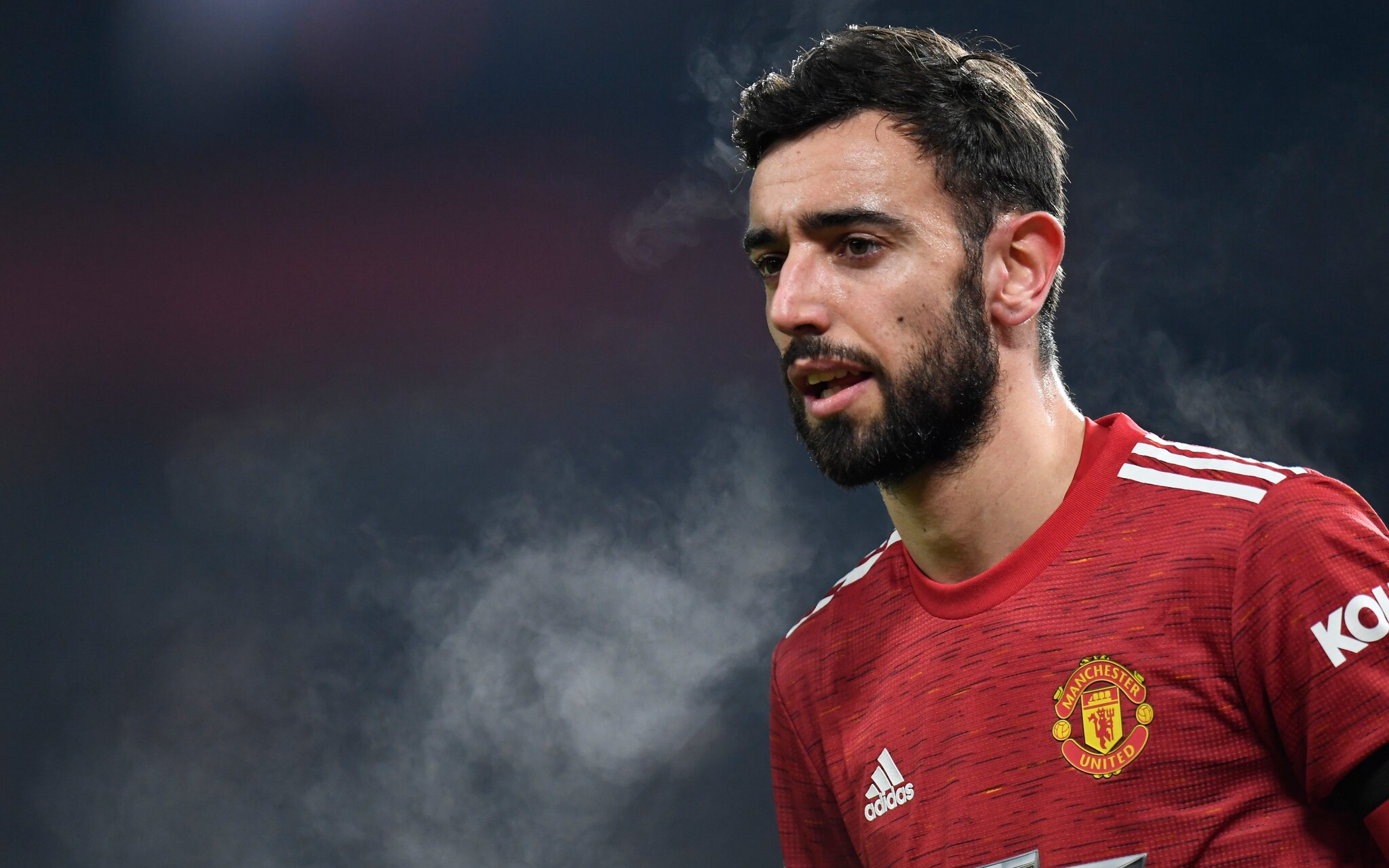 Anh em nhà Neville đã đúng, Bruno Fernandes sẽ không đưa Man Utd đến chức vô địch EPL