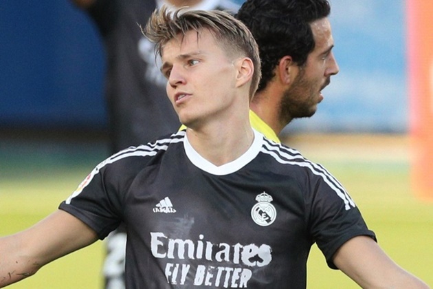Odegaard lạc lối tại Real, Ceballos nói luôn điều rõ ràng