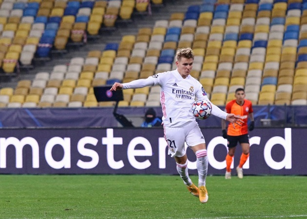 Ảnh bài viết Mua 'thần đồng' bị Real Madrid ruồng rẫy, Arsenal được 2 và mất 1