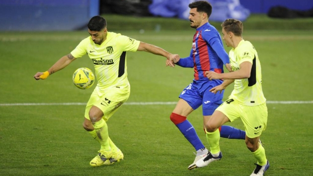 Ghi 4 bàn nữa, Suarez sẽ được BLĐ Atletico thưởng lớn