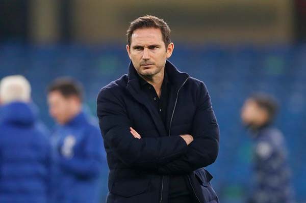 Lampard trên bờ vực sa thải, CĐV Chelsea gào thét, mong ước 1 điều