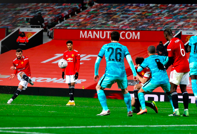 Thống kê M.U 3-2 Liverpool: "Ông kẹ" xuất hiện, ngả mũ trước Solskjaer