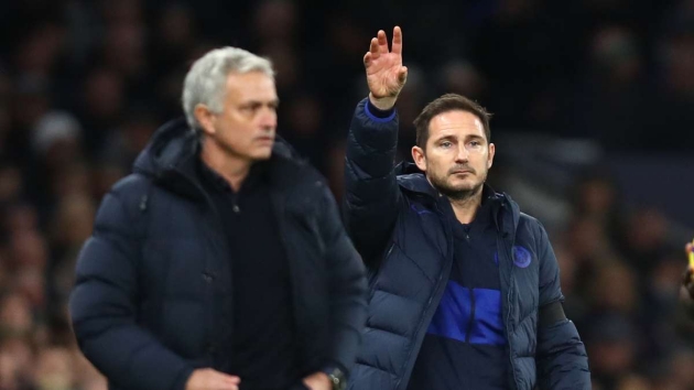 Chelsea sa thải Lampard, Jose Mourinho gửi thông điệp bất ngờ