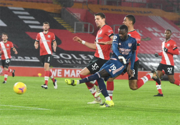 Ảnh bài viết Ferdinand chỉ ra cái tên Arsenal nổi bật ở trận thắng Southampton