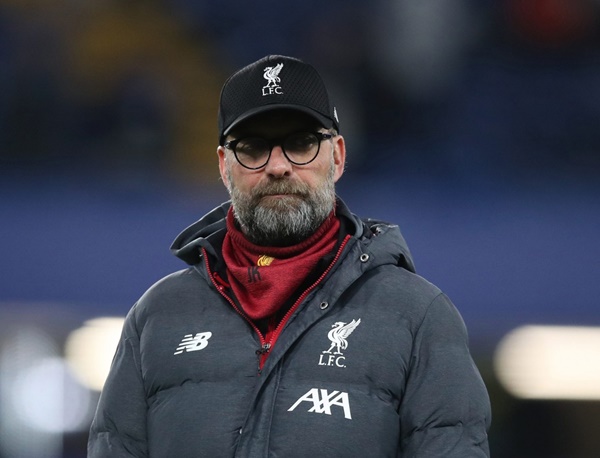3 trung vệ Liverpool nên chiêu mộ khẩn cấp trước khi TTCN đóng cửa