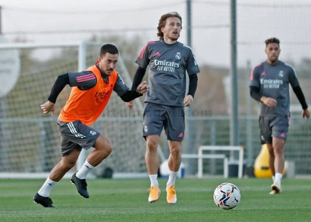 Real Madrid bị tàn phá dữ dội, 'toang mạnh' trước thềm đấu Levante
