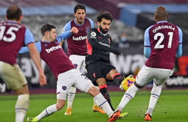 Ảnh bài viết Salah đẳng cấp, Liverpool phả hơi nóng vào gáy Man Utd