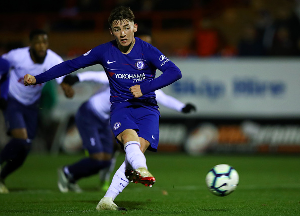 Sao trẻ của Chelsea cân nhắc việc ở lại sân Stamford Bridge