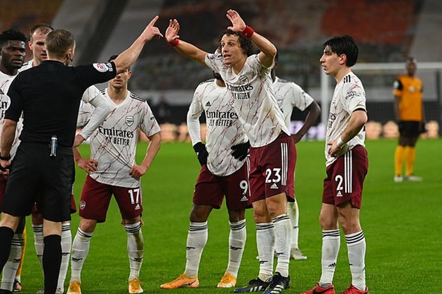 Tồi tệ, Luiz sở hữu thống kê kinh hoàng nhất tại Premier League